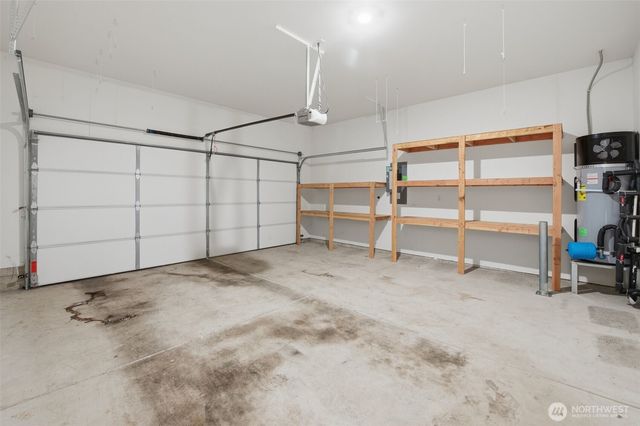 11948 64th Street E, Puyallup, WA 98372