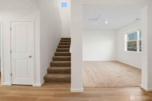 11948 64th Street E, Puyallup, WA 98372