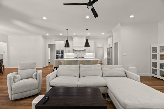 317 Rosemary Way, Little Rock, AR 72223