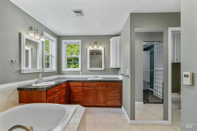 2220 14th Street, Lewiston, ID 83501