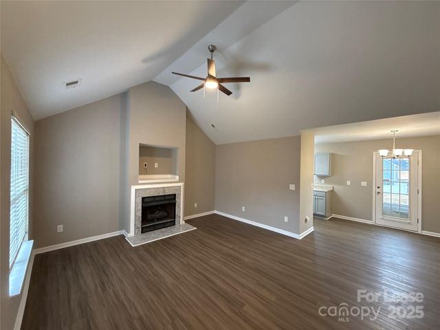 3631 Joel Turner Drive, Charlotte, NC 28216