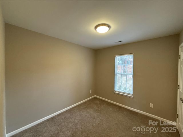 3631 Joel Turner Drive, Charlotte, NC 28216