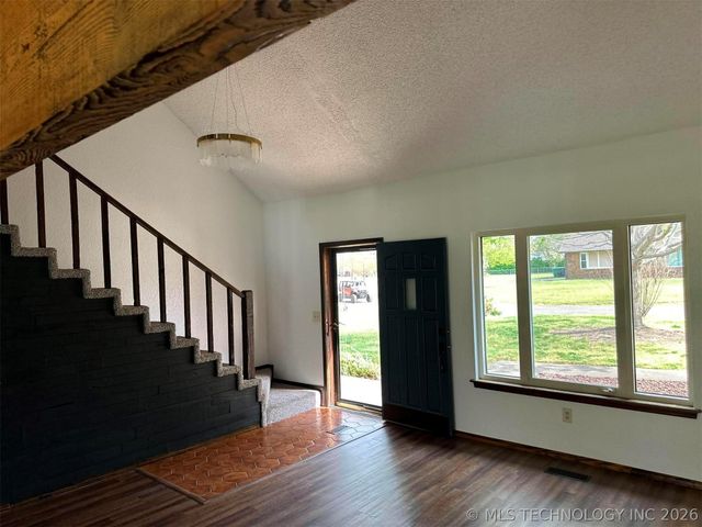 25000 Whipperwill Lane, Broken Arrow, OK 74014