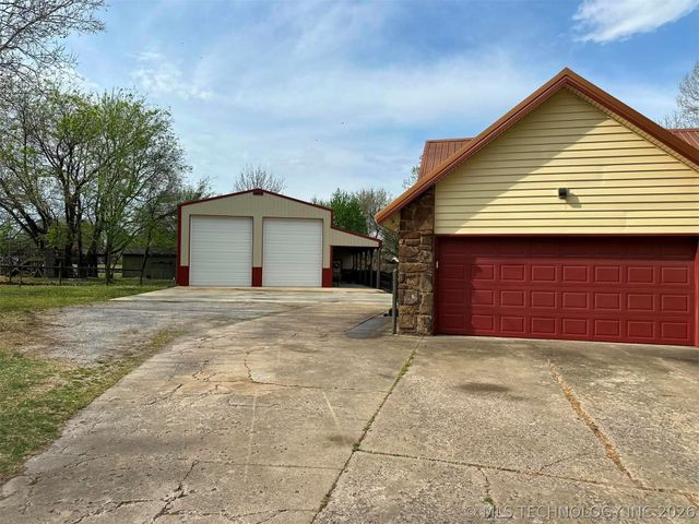 25000 Whipperwill Lane, Broken Arrow, OK 74014