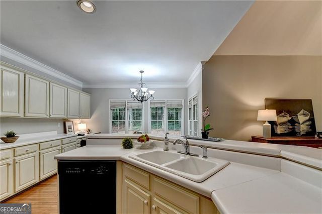6480 White Oak Drive, Cumming, GA 30040