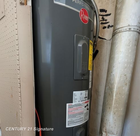 1310 S Hamilton St Street, Saginaw, MI 48602