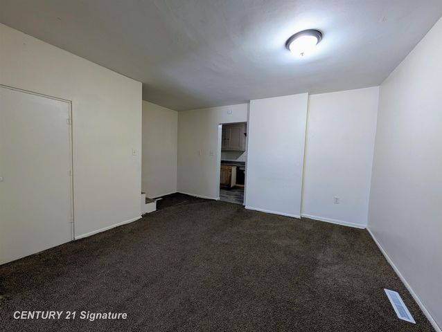 1310 S Hamilton St Street, Saginaw, MI 48602