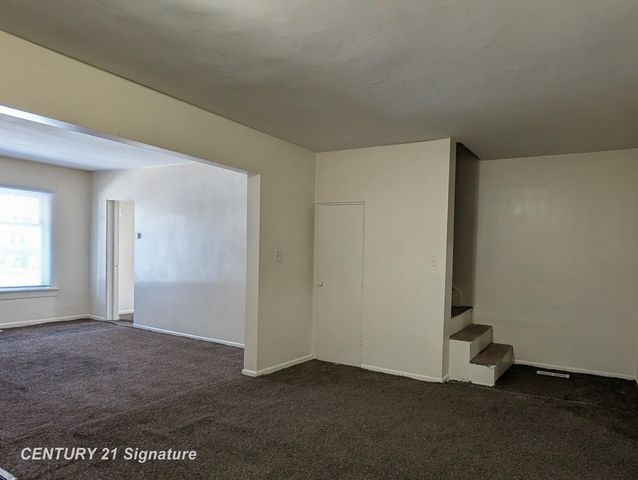 1310 S Hamilton St Street, Saginaw, MI 48602