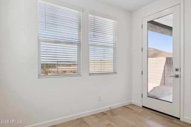 32696 N SMOKE VIEW Trail, Peoria, AZ 85383