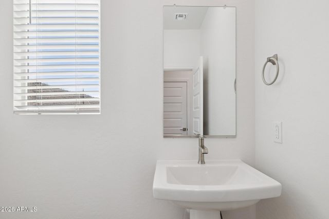 32696 N SMOKE VIEW Trail, Peoria, AZ 85383
