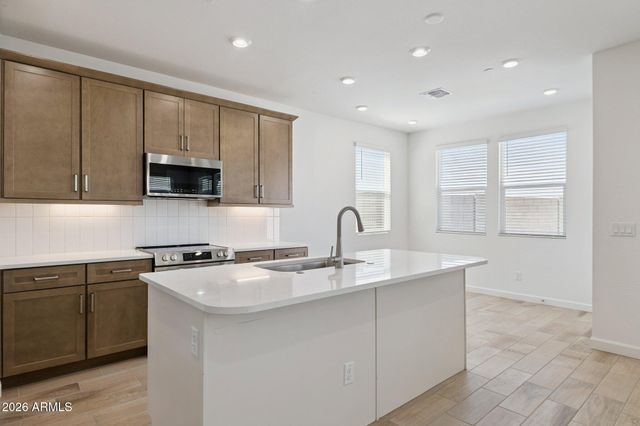 32696 N SMOKE VIEW Trail, Peoria, AZ 85383