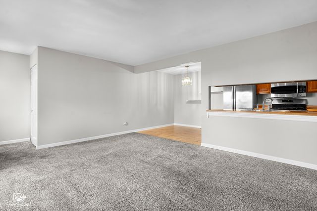 7750 159th Place 7750, Tinley Park, IL 60477