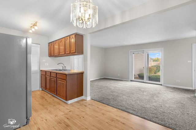 7750 159th Place 7750, Tinley Park, IL 60477