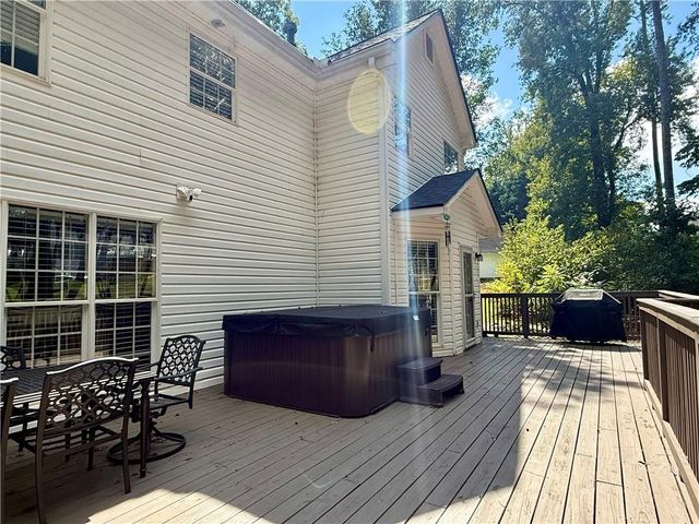 89 Bartlett Way, Dallas, GA 30157