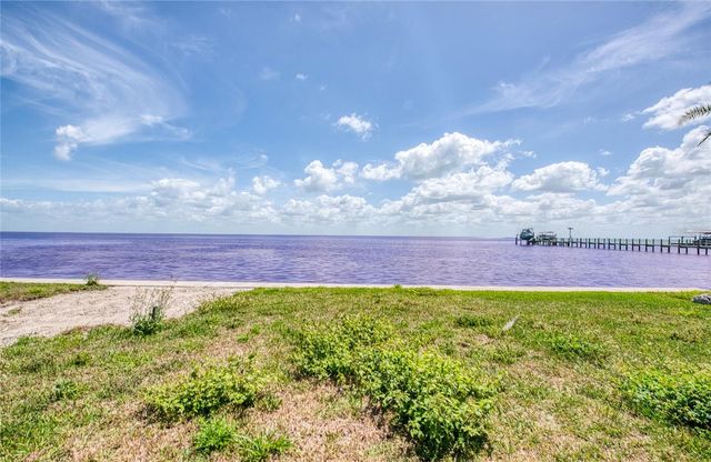 5926 BAHAMA SHORES DRIVE S, St Petersburg, FL 33705