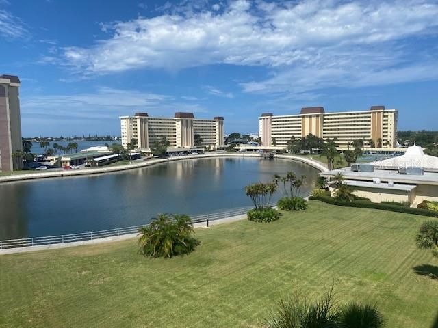 4575 COVE CIR 505, St Petersburg, FL 33708
