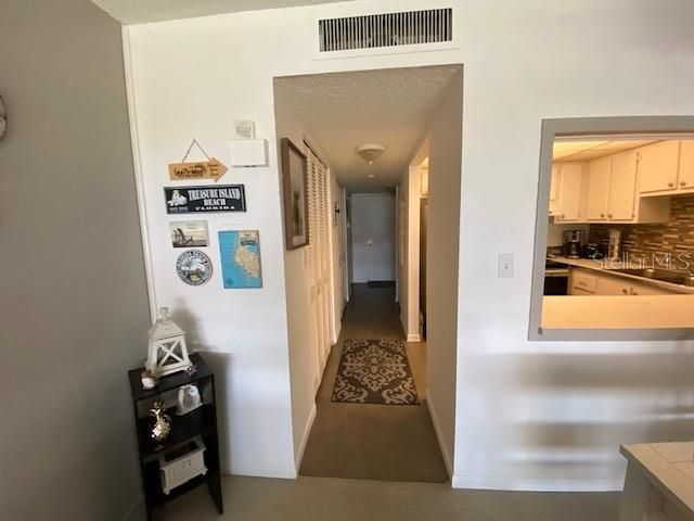 4575 COVE CIR 505, St Petersburg, FL 33708