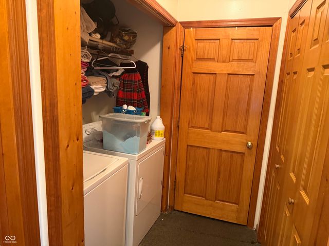 317 N 18th Street, Elwood, IN 46036