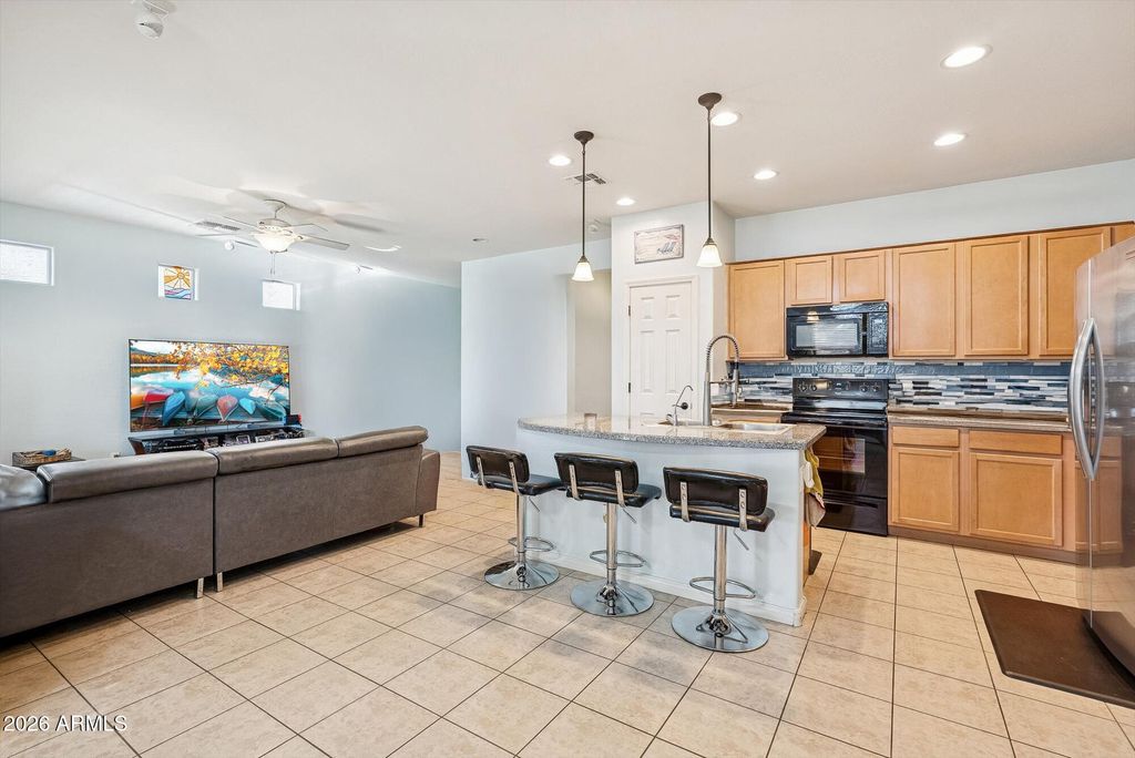 16632 S 175TH Drive, Goodyear, AZ 85338 — photo 4