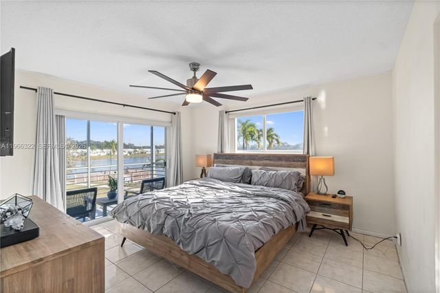 2223 Park Ln 210, Hollywood, FL 33021