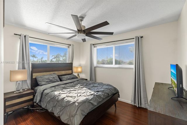 2223 Park Ln 210, Hollywood, FL 33021