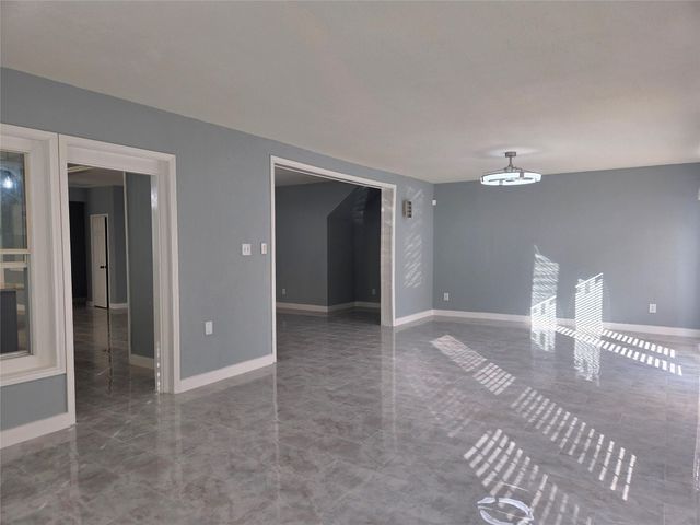 9526 Heflin Colony Drive, Sugar Land, TX 77498