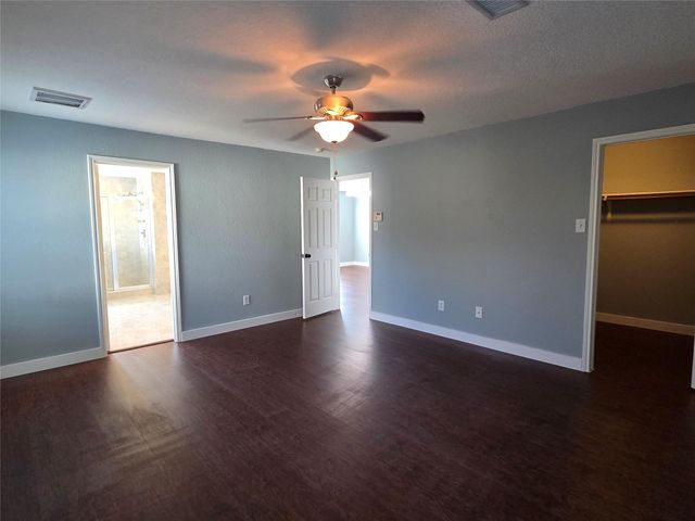 9526 Heflin Colony Drive, Sugar Land, TX 77498