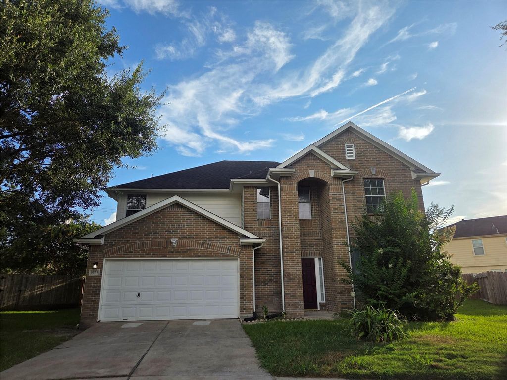 9526 Heflin Colony Drive, Sugar Land, TX 77498