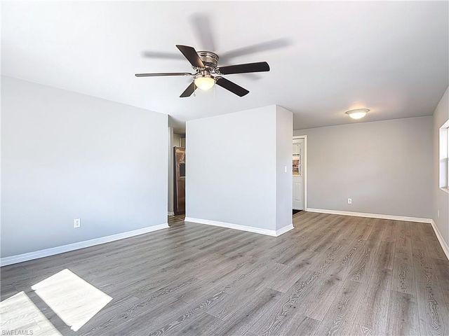 2425 Case LN, North Fort Myers, FL 33917