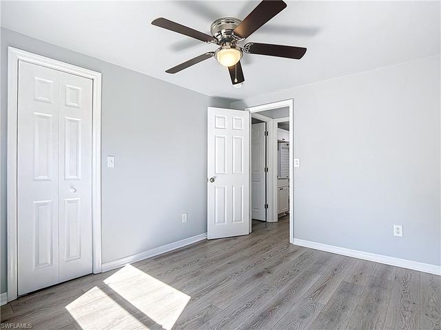 2425 Case LN, North Fort Myers, FL 33917