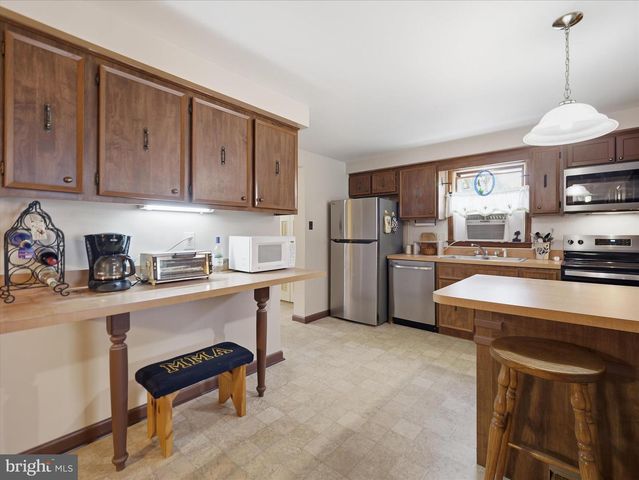 837 FLORIDA AVE, Hagerstown, MD 21740