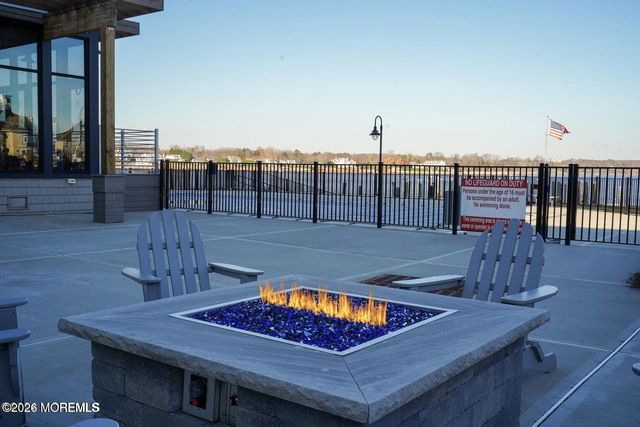 28 Riverside Avenue 1J, Red Bank, NJ 07701