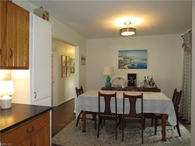 8037 Jerrylee CT, Norfolk, VA 23518