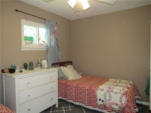 8037 Jerrylee CT, Norfolk, VA 23518