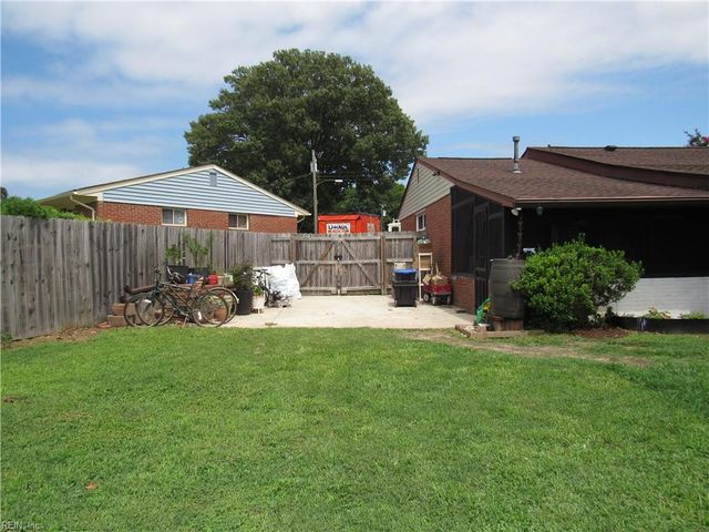 8037 Jerrylee CT, Norfolk, VA 23518