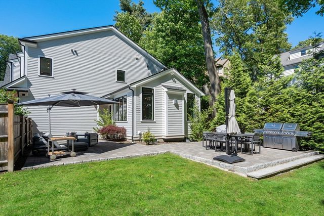 1058 Beacon Street 2, Newton, MA 02459