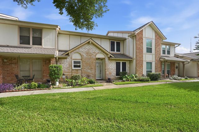 66 T Huxley Lane, Missouri City, TX 77459