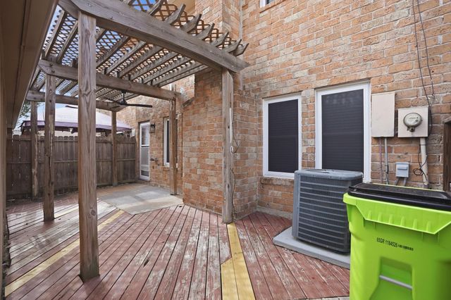 66 T Huxley Lane, Missouri City, TX 77459