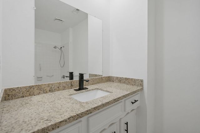 66 T Huxley Lane, Missouri City, TX 77459