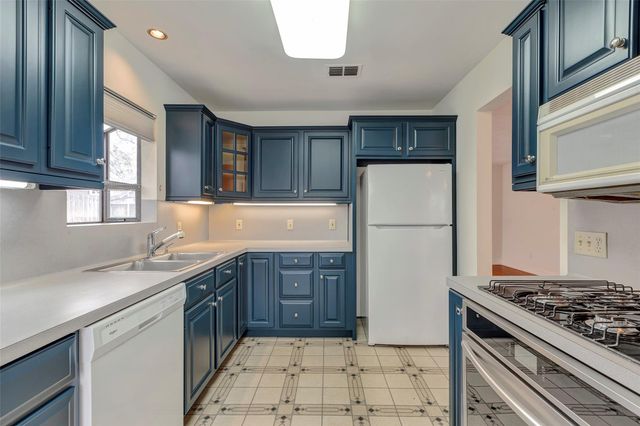 1343 Gardenia Drive, Houston, TX 77018