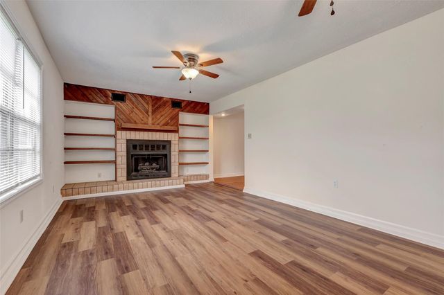 1343 Gardenia Drive, Houston, TX 77018