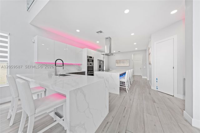 18742 SW 55th St, Miramar, FL 33029