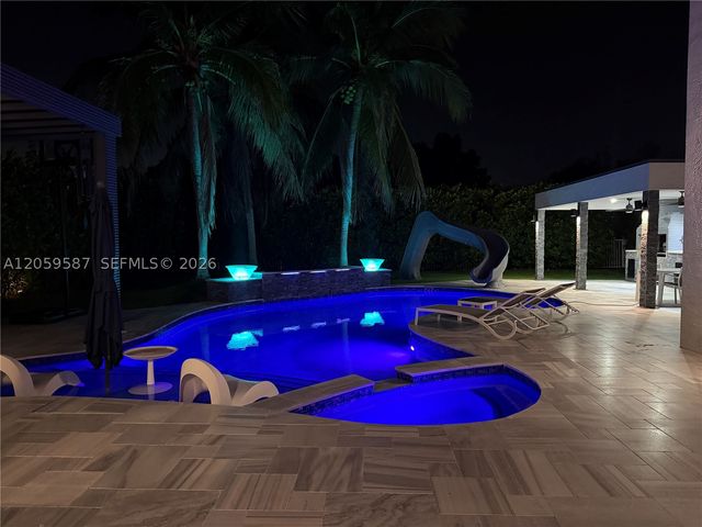 18742 SW 55th St, Miramar, FL 33029