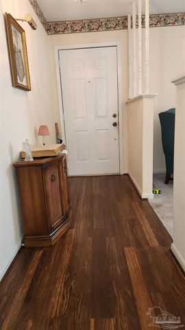 1810 Toni St, Pensacola, FL 32504