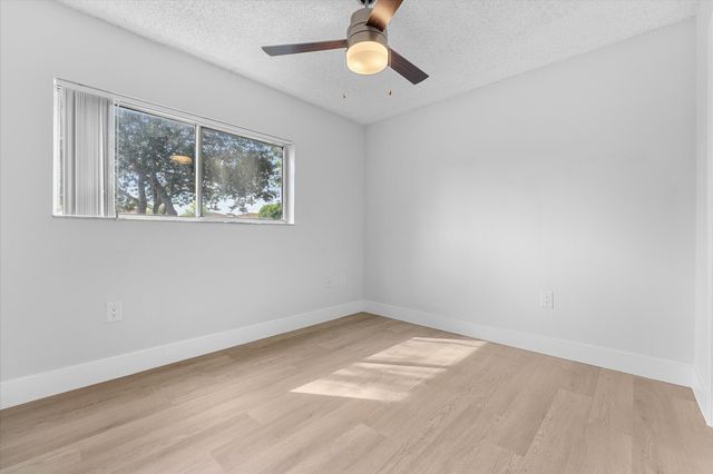 6881 NW 173rd Drive, Hialeah, FL 33015