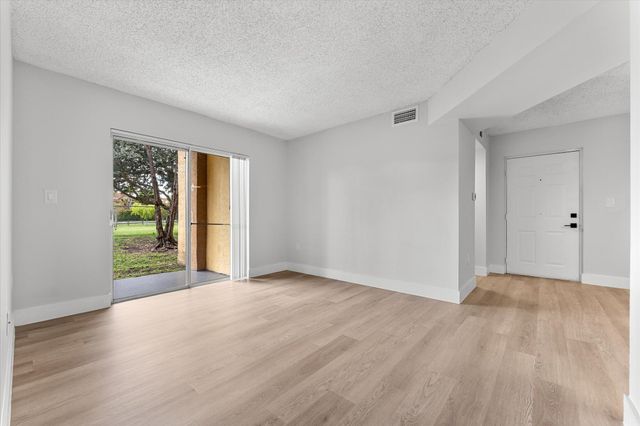 6881 NW 173rd Drive, Hialeah, FL 33015