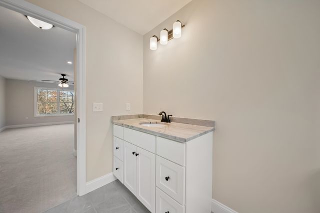 53A Kimball Hill Road, Hudson, NH 03051