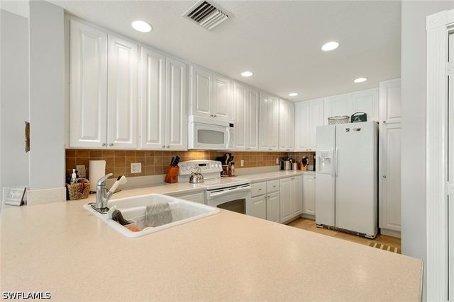 15369 Laughing Gull LN, Bonita Springs, FL 34135
