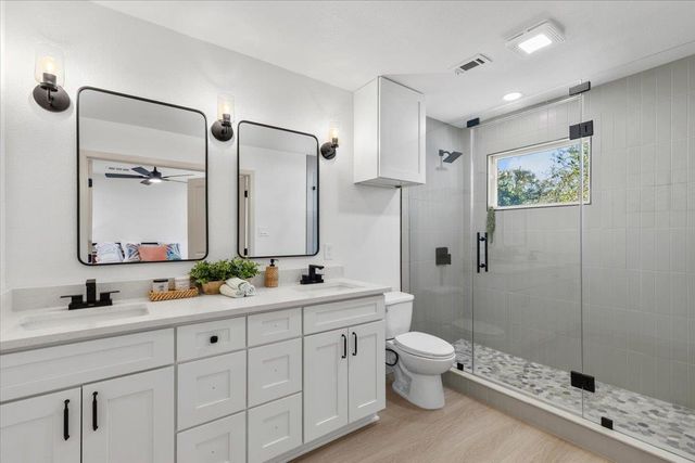 12006 Trianon LN, Austin, TX 78727