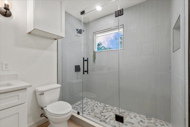 12006 Trianon LN, Austin, TX 78727
